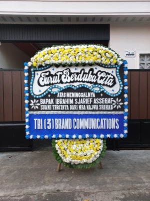 Papan Bunga Duka di Kao